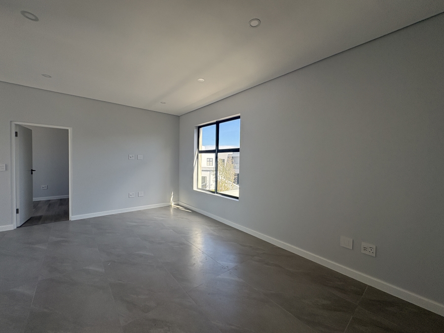 4 Bedroom Property for Sale in Sandown Western Cape